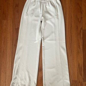 NWOT Lululemon Ribbed Softstream pants sz 4